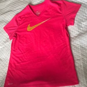 Nike Dri Fit Girls Pink L